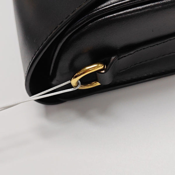 Bobby Medium Calfskin Black