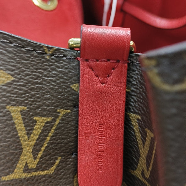 NÉONOÉ MM Monogram Coated Canvas Brown
