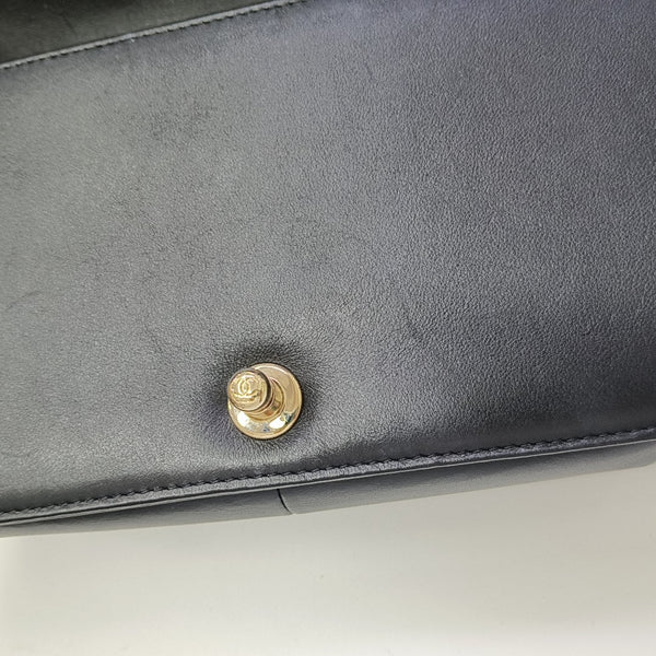 BOY CHANEL Medium Lambskin Black