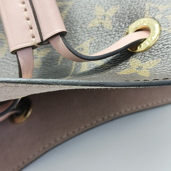 NÉONOÉ MM Monogram Coated Canvas Brown