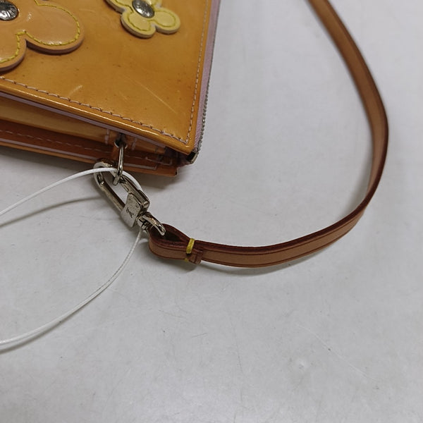 Accesorios GM Monogram Charol Amarillo