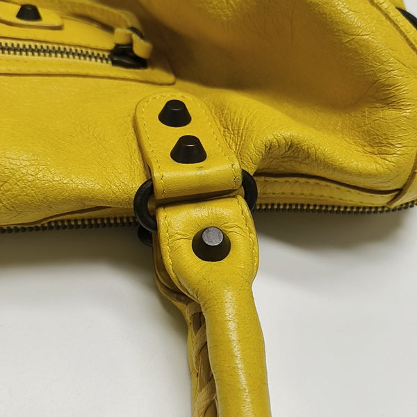 Twiggy Lambskin Yellow