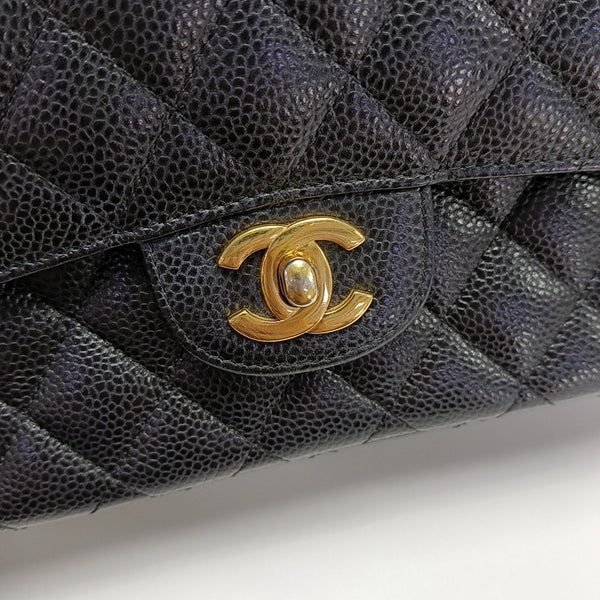 CLASSIC FLAP Medium Quilted Grained Calfskin Black