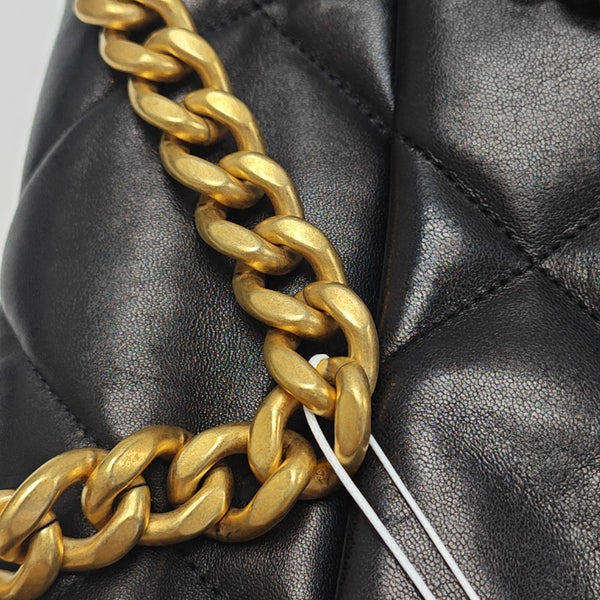 CHANEL 19 Small Quilted Lambskin Black