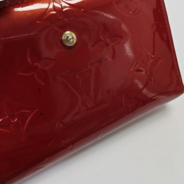 VIENNOIS Patent Leather Red Wallet