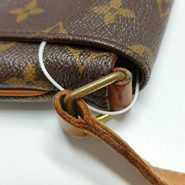 MUSETTE TANGO Lona Revestida con Monogram Marrón