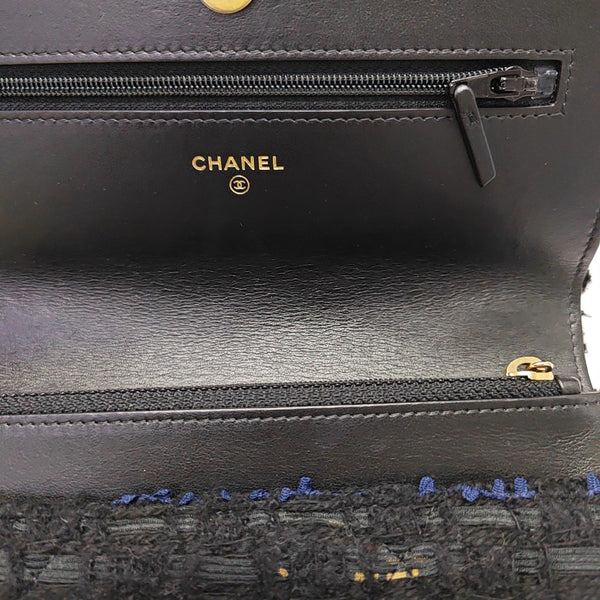 CHANEL 19 WOC Quilted Wool Black