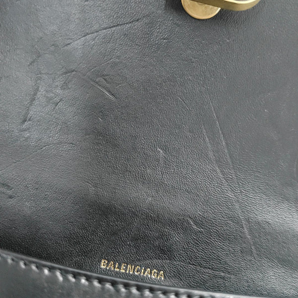 Hourglass S Calfskin Black