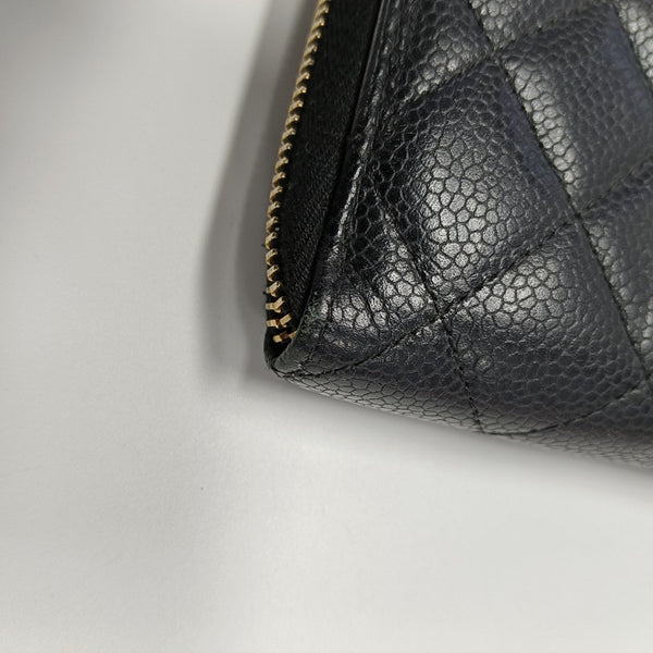 Quilted Grained Calfskin Wallet Black