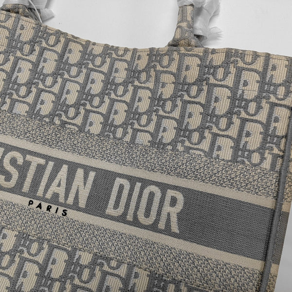 Book Tote Medium Oblique Canvas White