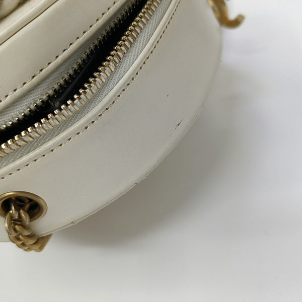 ROUND Quilted Calfskin White