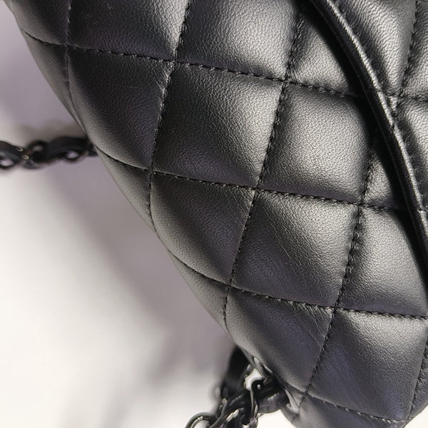 CLASSIC FLAP Mini Quilted Lambskin Black