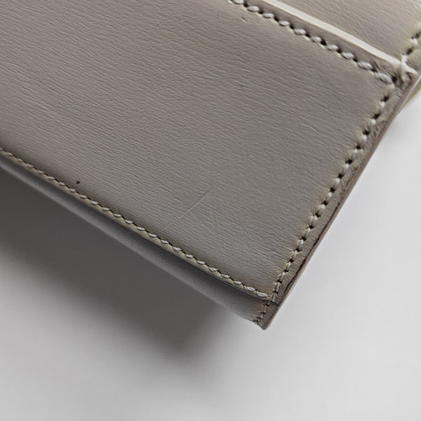 MANHATTAN Medium Calfskin White