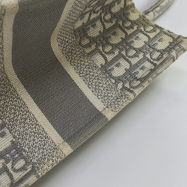Book Tote Medium Oblique Canvas White