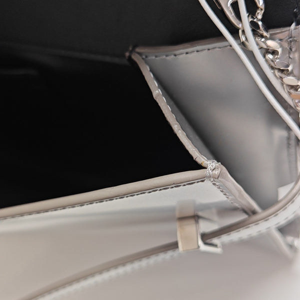 MANHATTAN Medium Calfskin Silver
