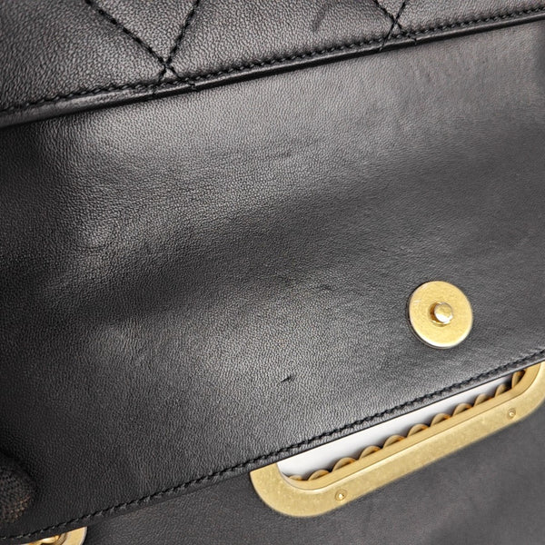 CLASSIC FLAP Jumbo Quilted Lambskin Black