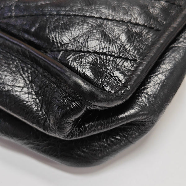 NIKI Medium Chevron Calfskin Black