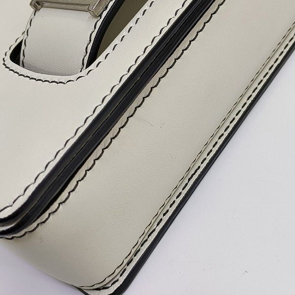 J'adior Calfskin White