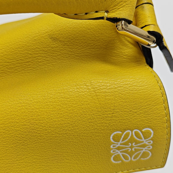 Puzzle Medium Calfskin Yellow