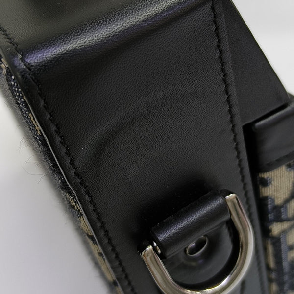 Lock Oblique Canvas Blue