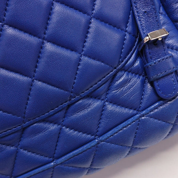 URBAN SPIRIT Small Quilted Lambskin Blue