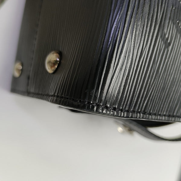 VANEAU Epi Black