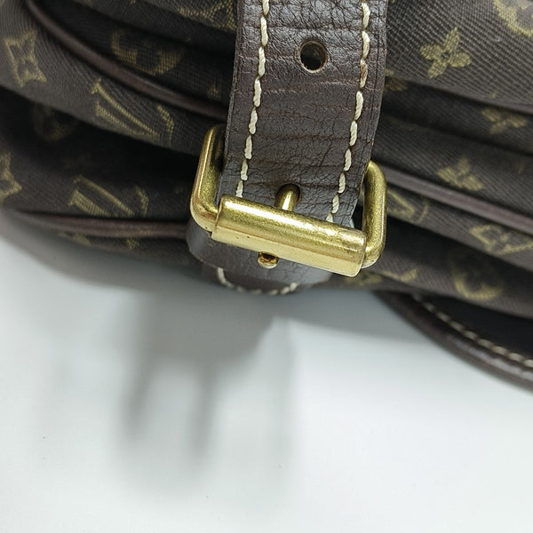 SAUMUR 28 Monogram Canvas Brown