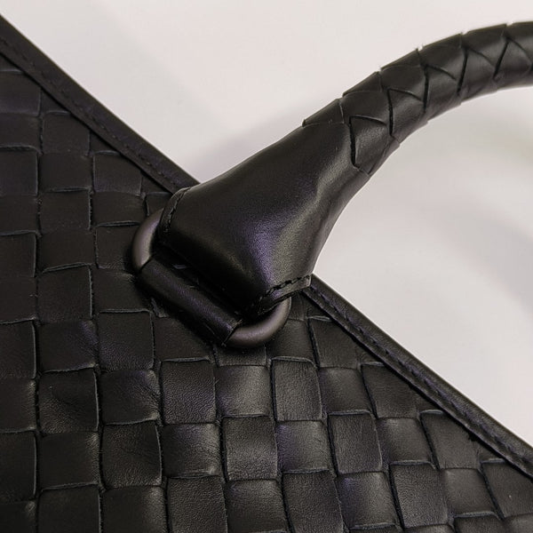 Calfskin Tote Bag Black