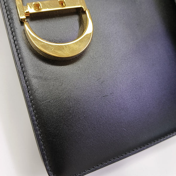 30 Montaigne Calfskin Black