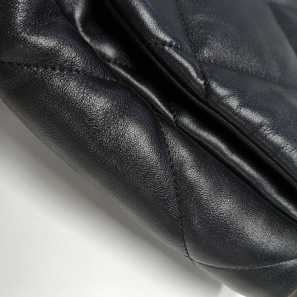 CHANEL 19 Maxi Quilted Lambskin Black