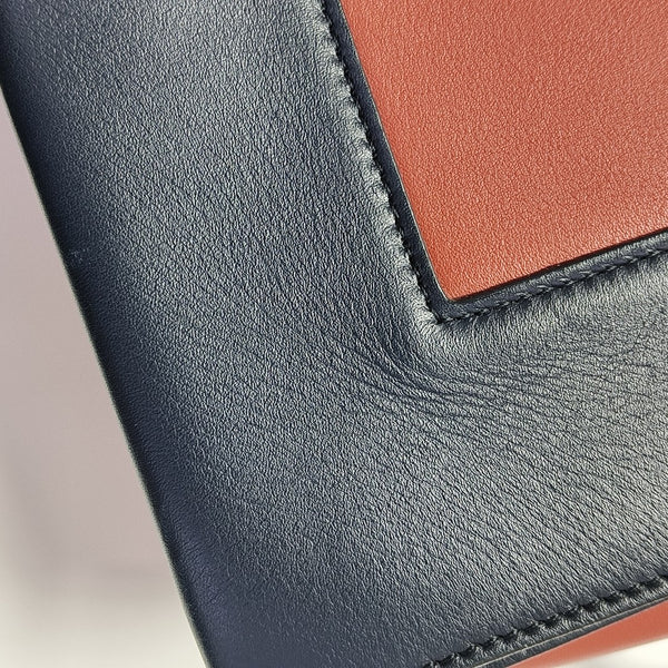 FRAME Medium Calfskin Blue