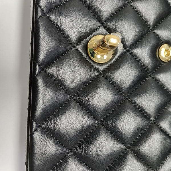 CLASSIC FLAP Medium Quilted Lambskin Black