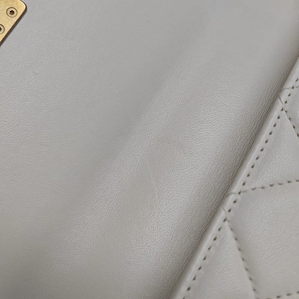 CLASSIC FLAP Mini Quilted Lambskin White
