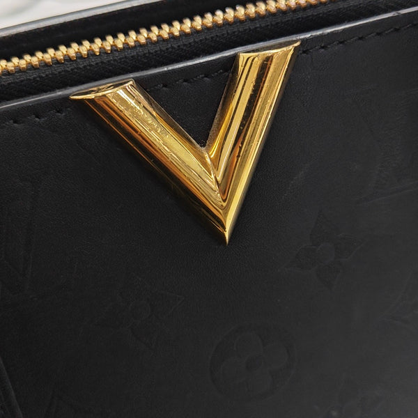 VERY MM Monogram Calfskin Black
