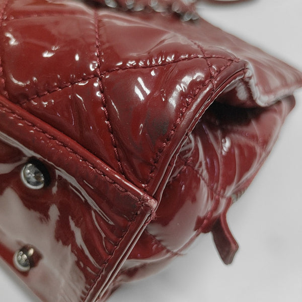 ULTIMATE STITCH Quilted Calfskin Red