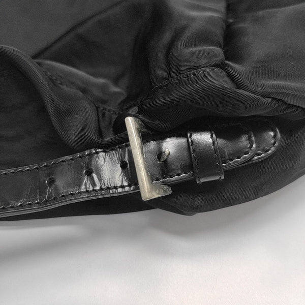 Vela Small Nylon Black