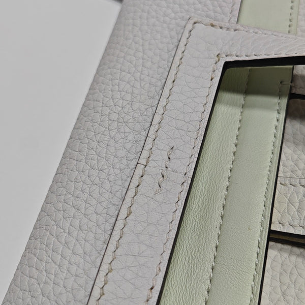 Halzan 25 Clemence White