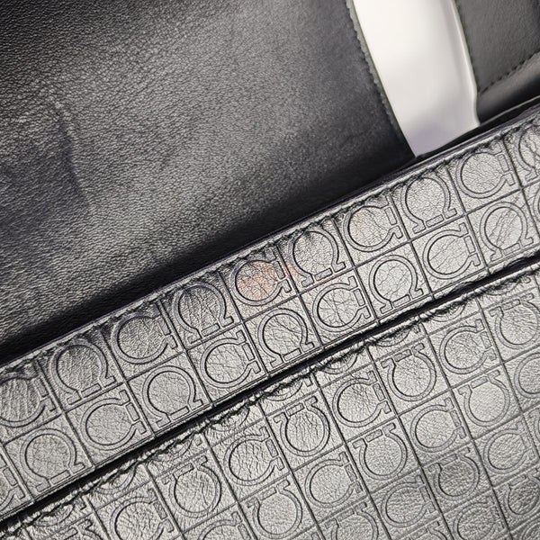 Calfskin Shoulder Bag Black