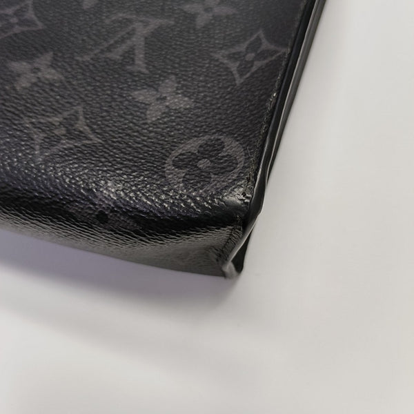 Pochette Voyag MM Monogram Coated Canvas Black