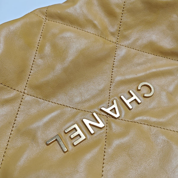 CHANEL 22 Small Quilted Calfskin Yellow