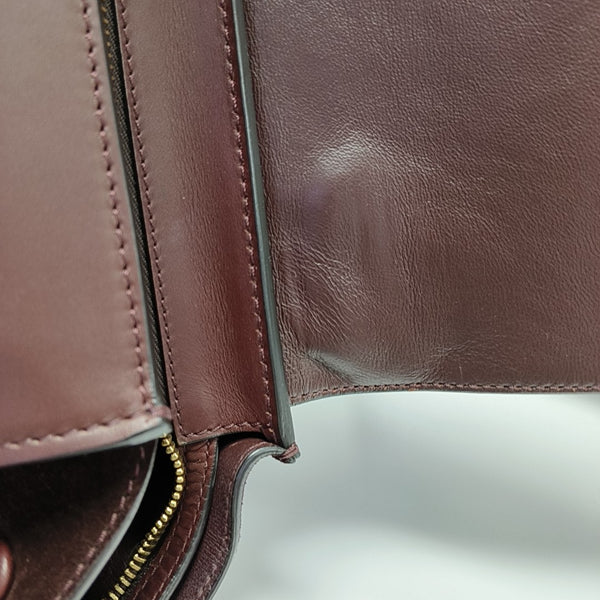 TRAPEZE Medium Calfskin Red