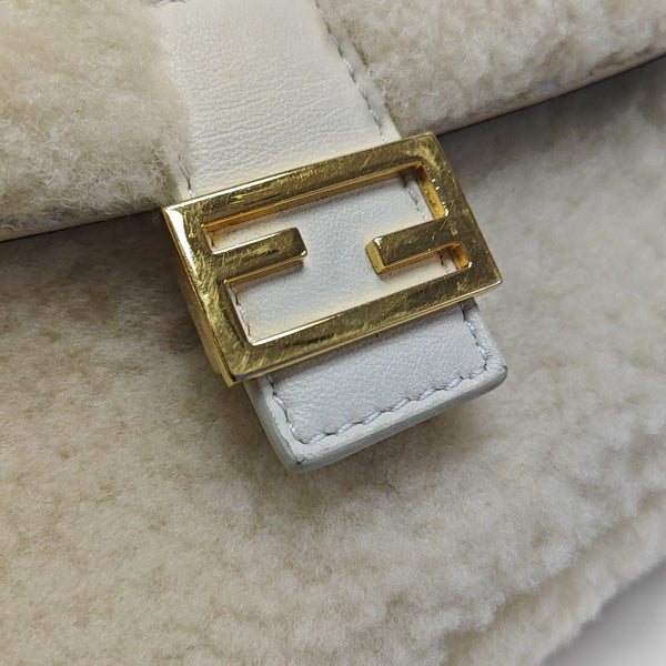Sheepskin Shoulder Bag Beige