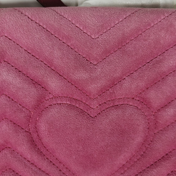 GG Marmont Medium Quilted Velvet Pink
