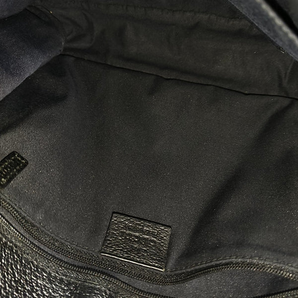Monogram Canvas Black