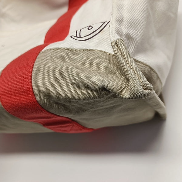 Canvas White