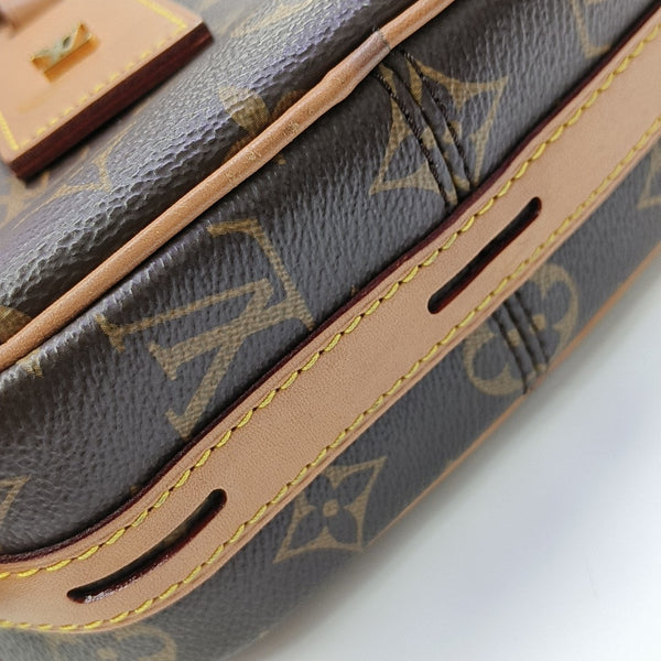 BOITE CHAPEAU MM Monogram Coated Canvas Brown