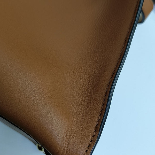 Peekaboo Large Calfskin Brown
