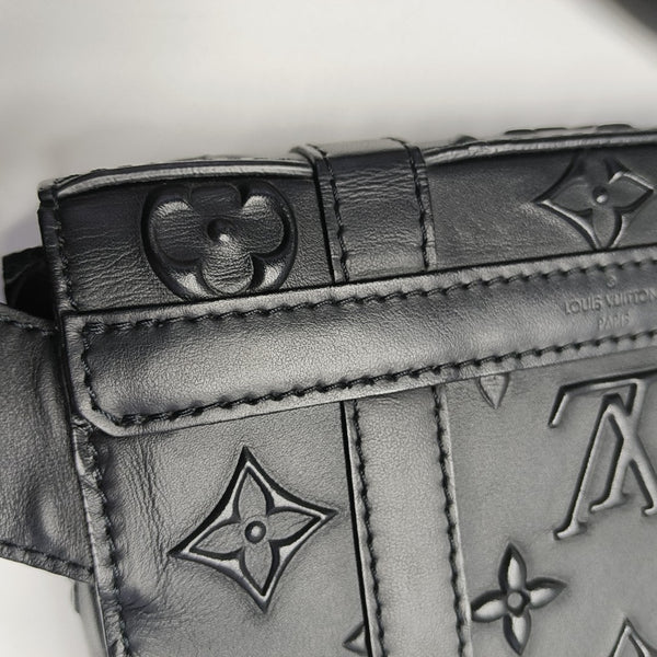 TRUNK Calfskin Black
