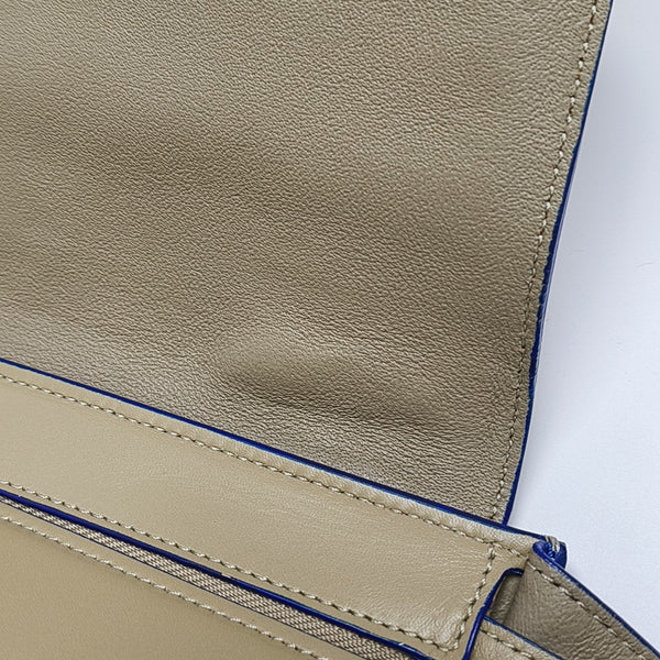 TRAPEZE Small Calfskin Beige