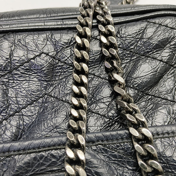 NIKI Medium Chevron Calfskin Black